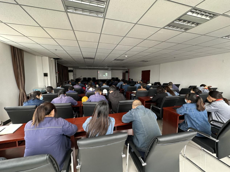 星空娱乐工投公司党委召开2023年度 第六次理论学习中心组学习（扩大）会
